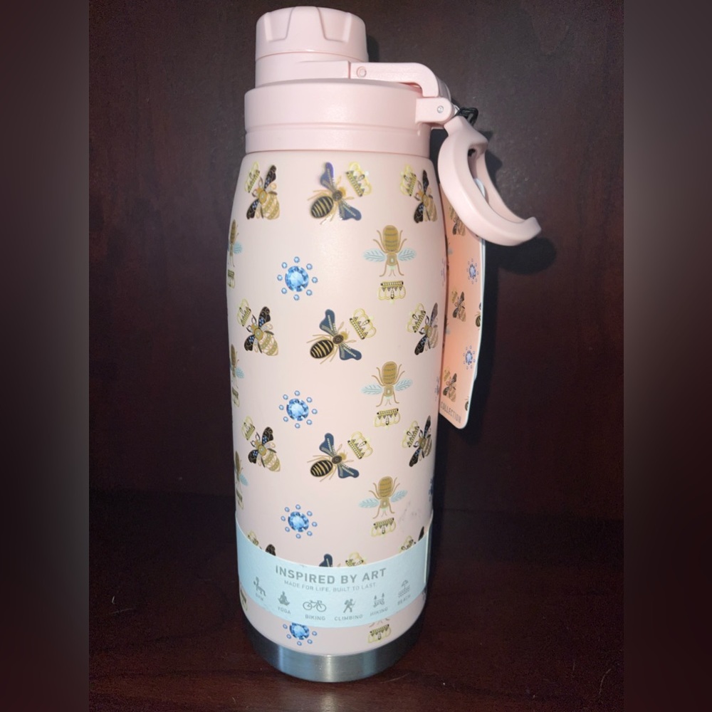 Hydrapeak Artisian 32 oz Stainless steel insulated bottle.           🐝 👑 💗